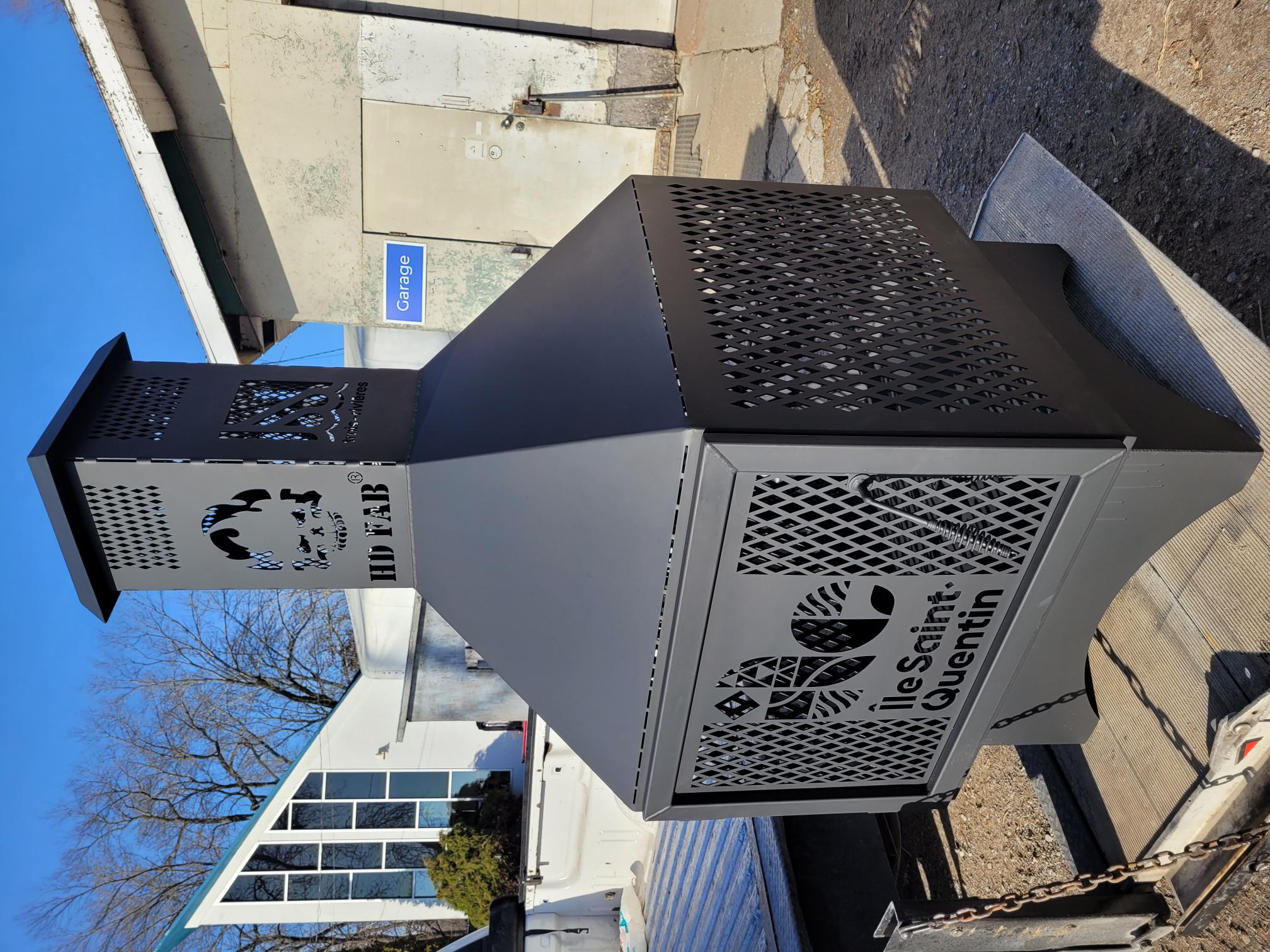 Foyer extérieur 36" , Île St-Quentin , Trois-Rivières