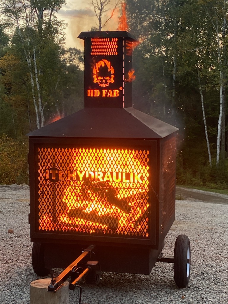 50"X50" Avec kit remorquage en action
(Lac Taureau) St-Michel des Saints