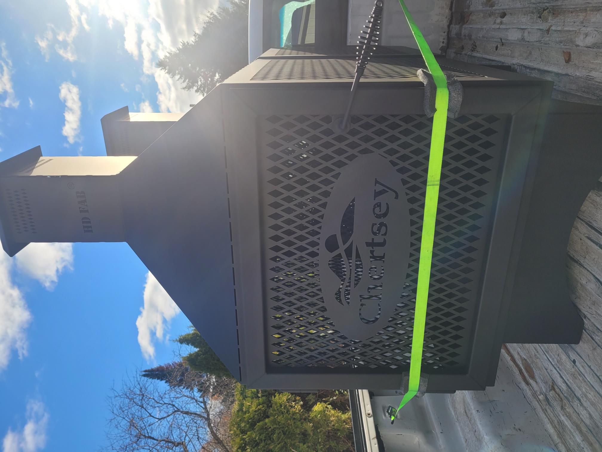 Foyer Extérieur commercial 24x24 pour la Municipalité de Chertsey