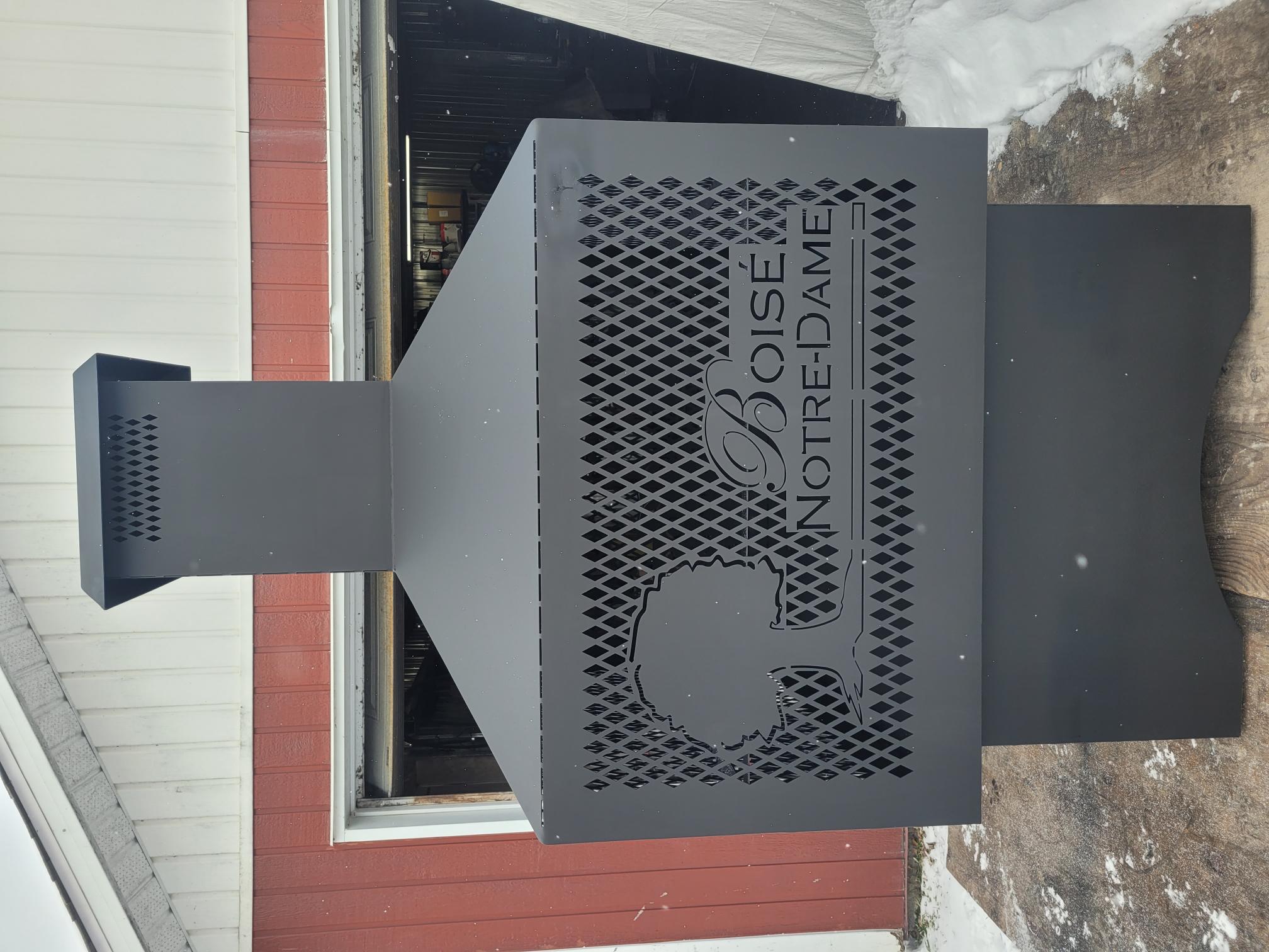 Foyer 50 x 50 option base 24" , Boisé Notre Dame , Laval